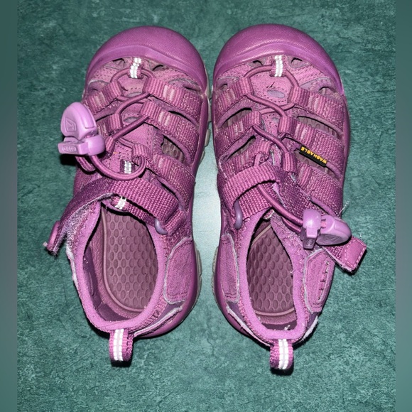 Keen Other - Toddler keen size 10